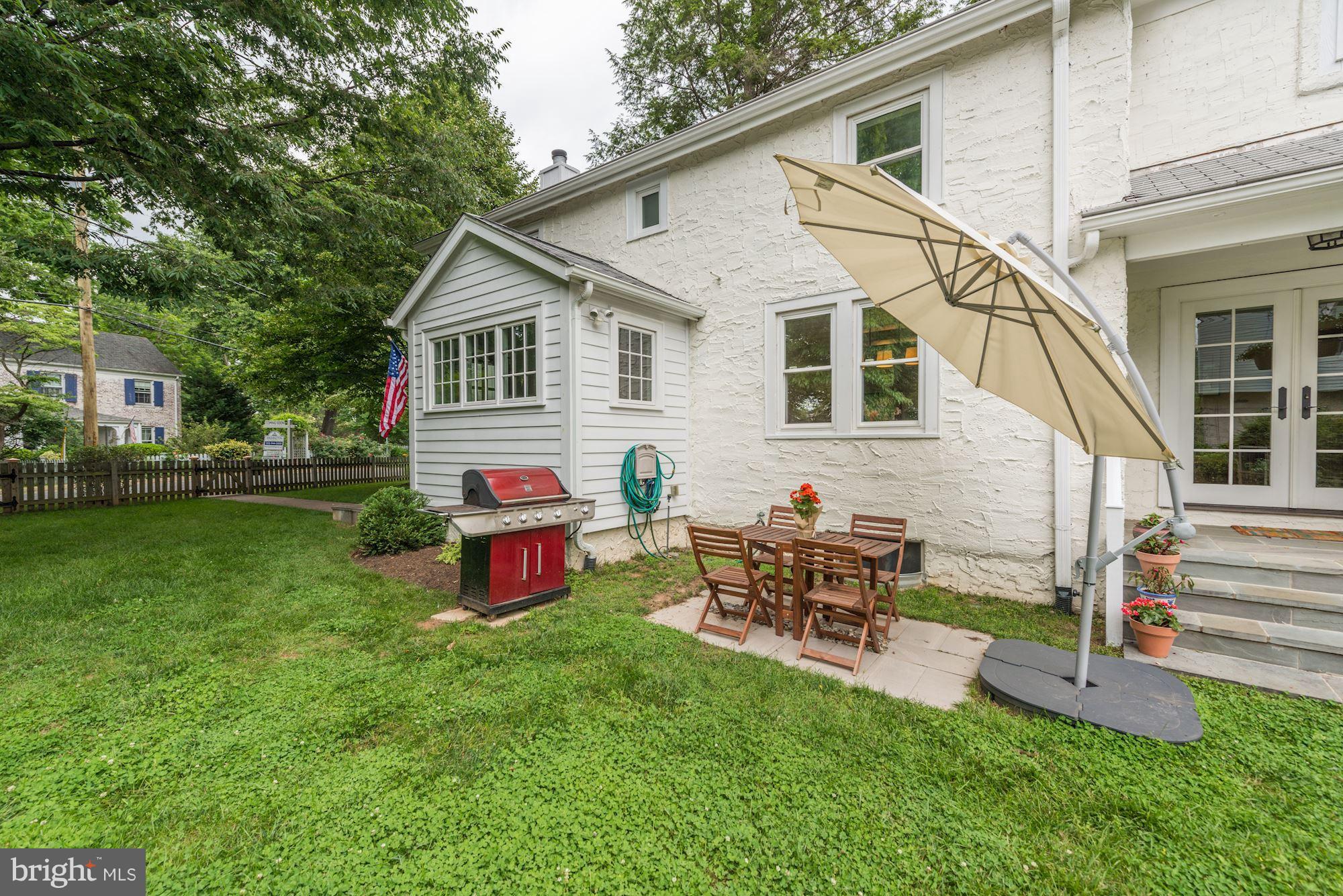 CRESTVIEW - Residential