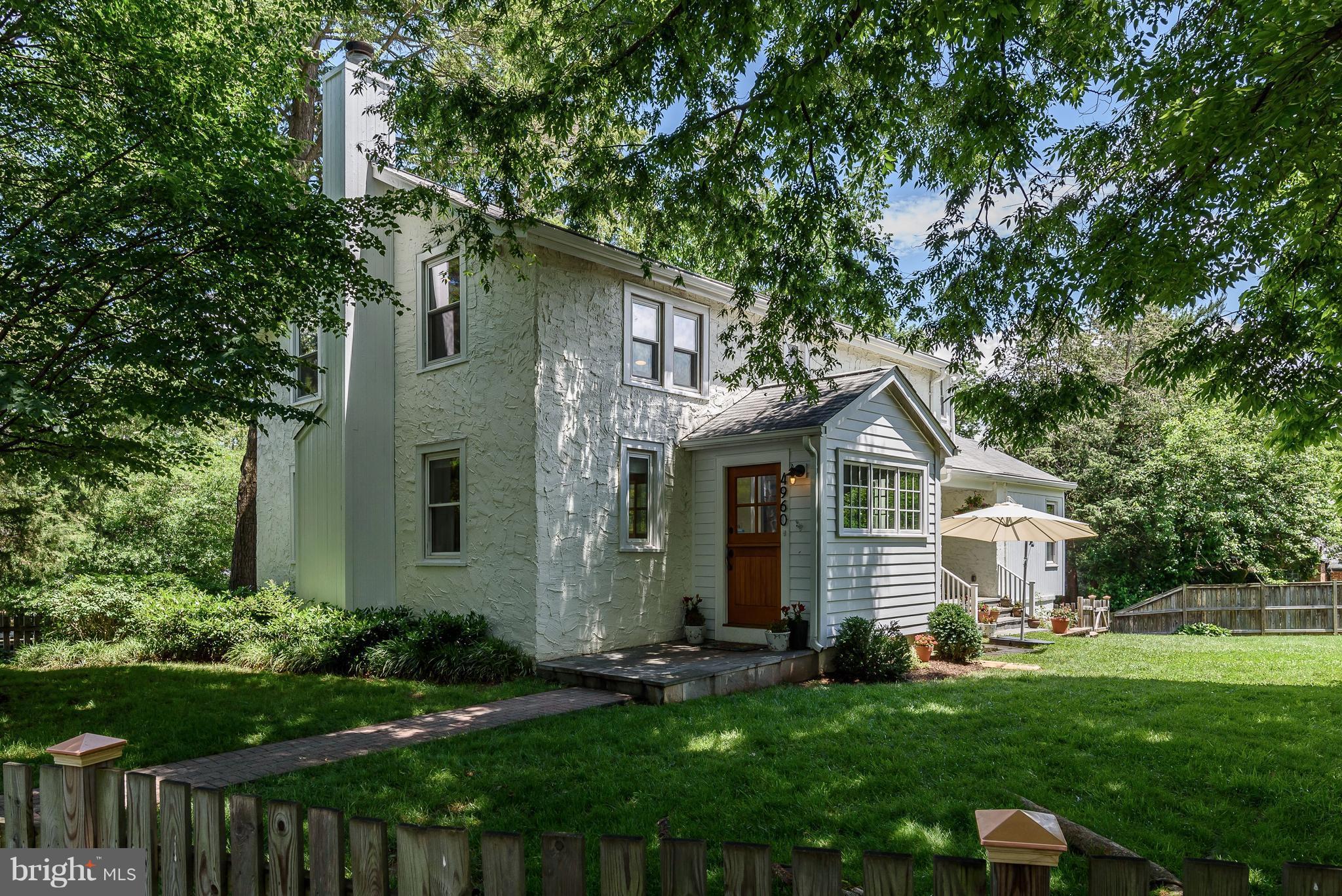 CRESTVIEW - Residential