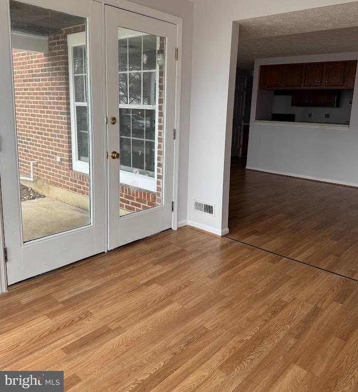 OVERLOOK - Residential Lease