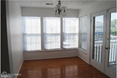 OVERLOOK - Residential Lease