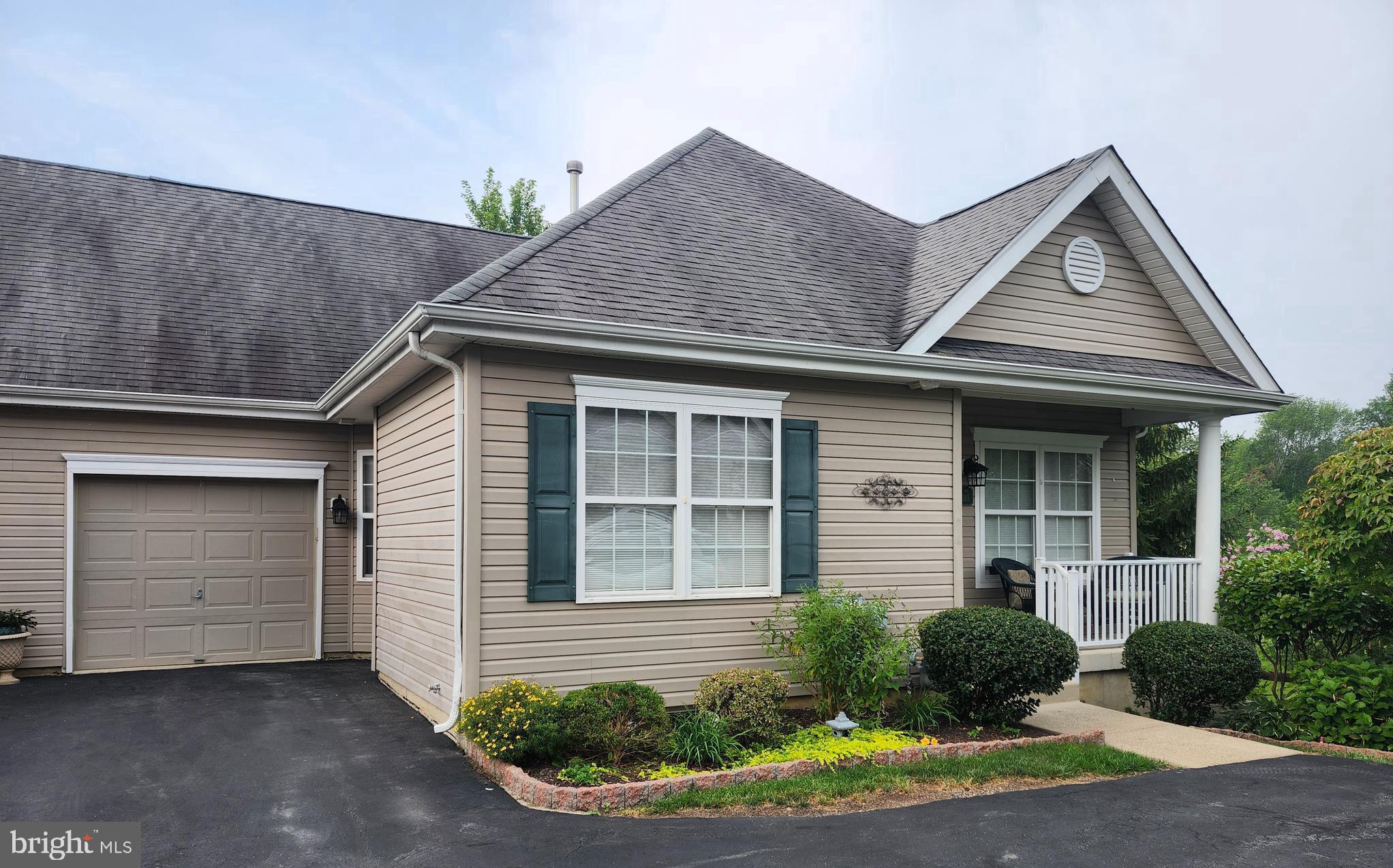 LOCATION! LOCATION! LOCATION! If you want privacy and a park like setting with the convenience of a 55+ then this is the place for you. Rarely offered twin with basement walk out is a prime location in desirable Chancellor Glen. View the sunset each evening off the front porch or see the pond from the back patio and surrounding nature. This home is the perfect location. Skylights in Living room and basement comes complete with a powder room. Main bathroom of the main bedroom is handicap accessible. Don't miss out on this one!