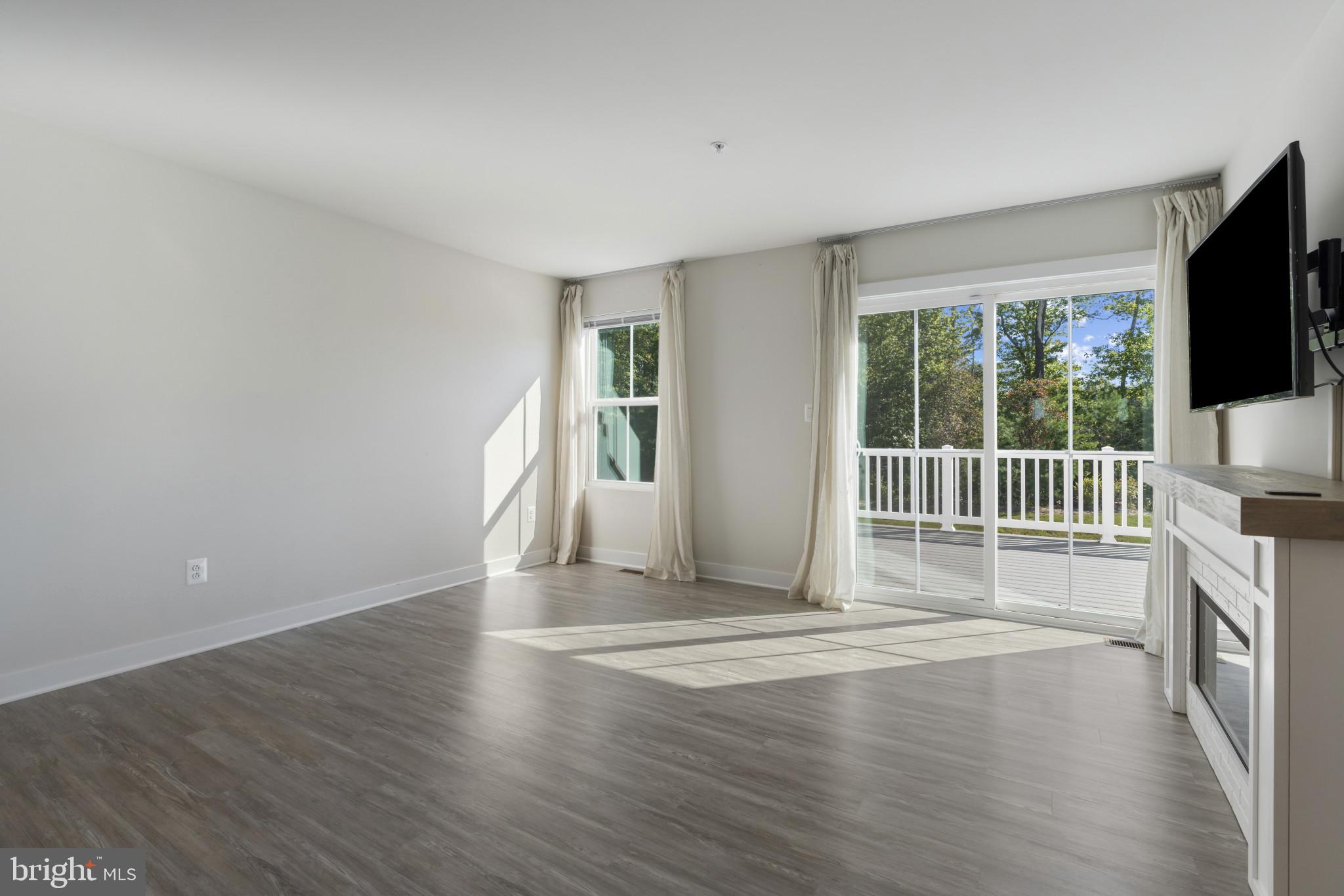 CHARLESTOWN CROSSING - Residential