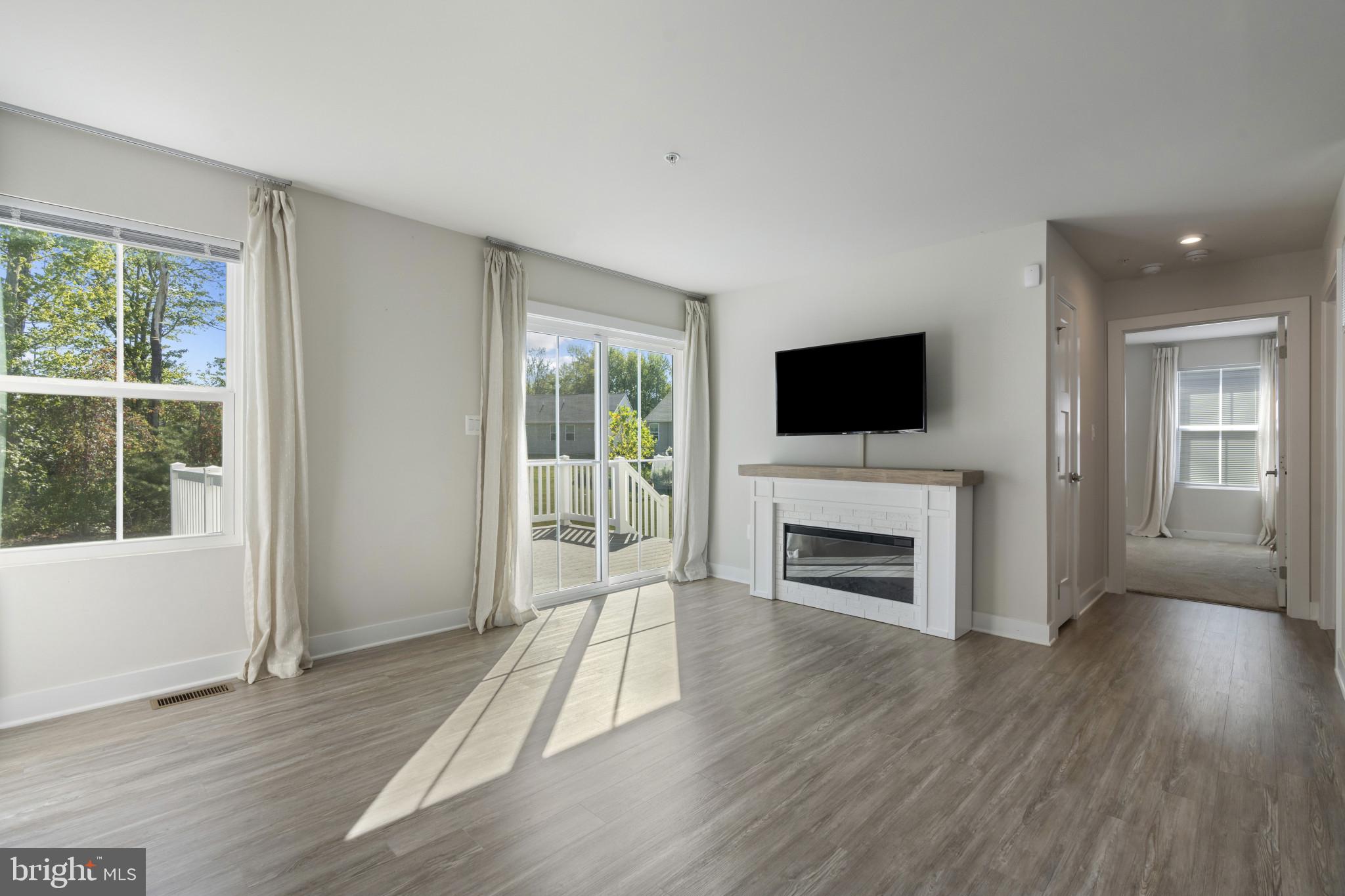 CHARLESTOWN CROSSING - Residential