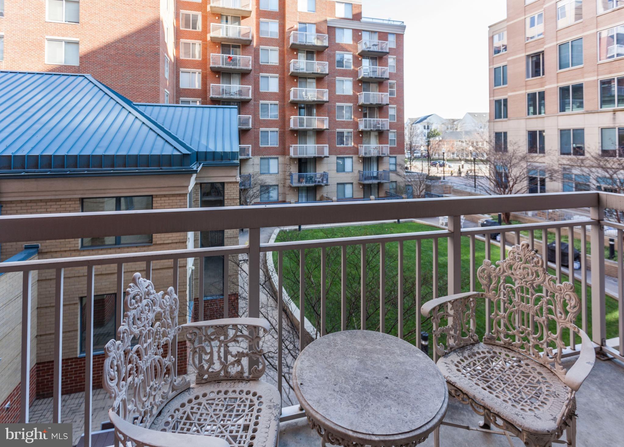 BALLSTON - Residential Lease