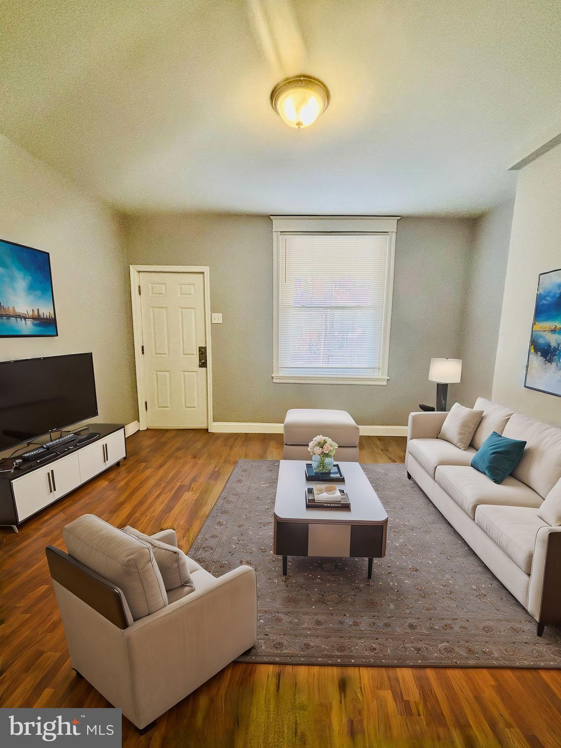 KENSINGTON - Residential