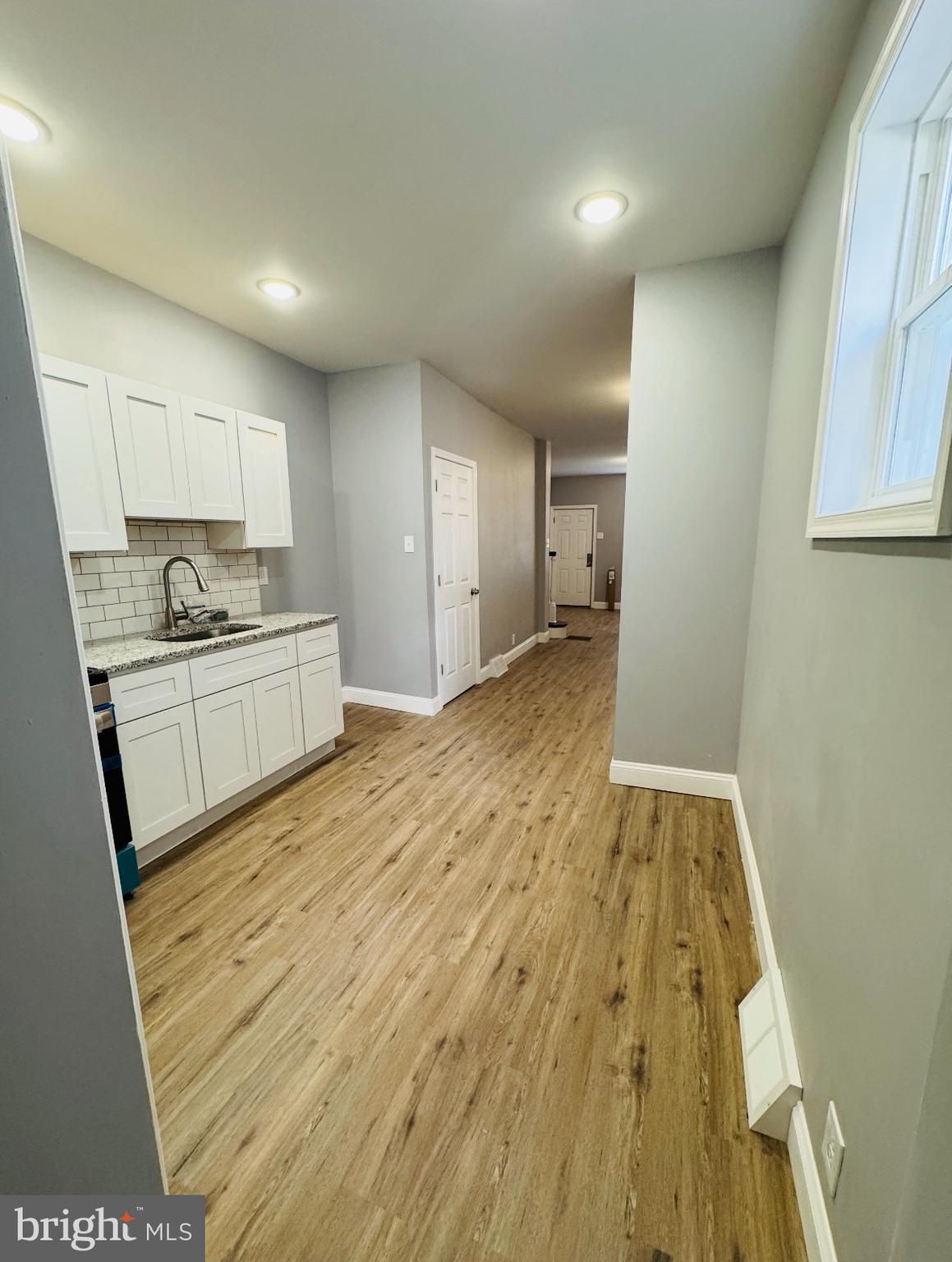 KENSINGTON - Residential