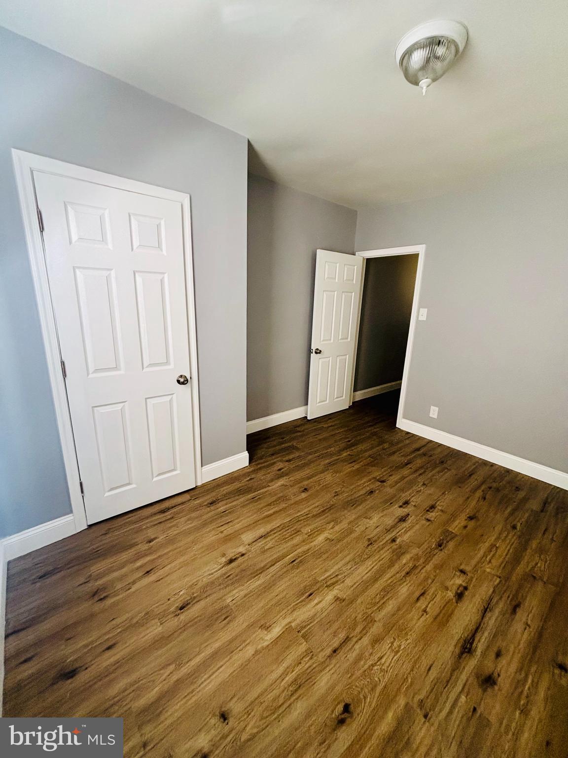 KENSINGTON - Residential