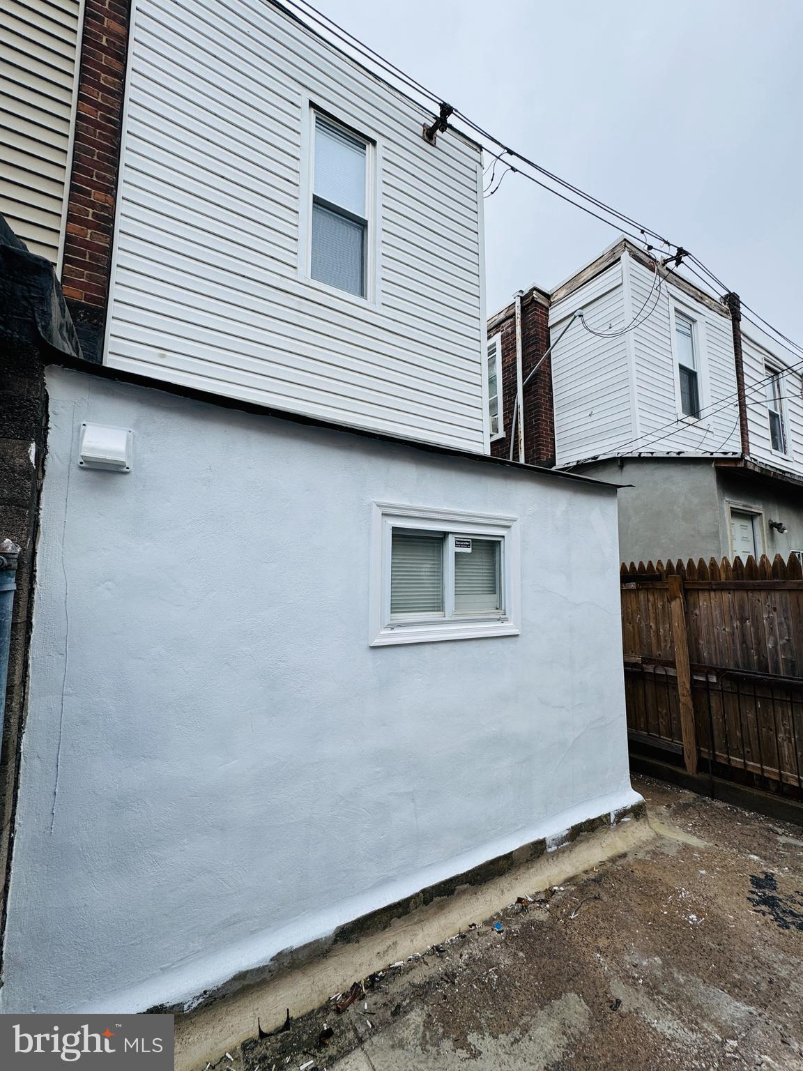 KENSINGTON - Residential