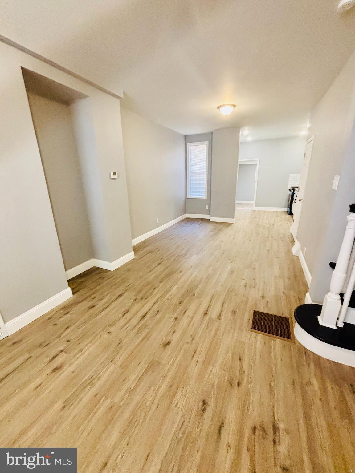 KENSINGTON - Residential