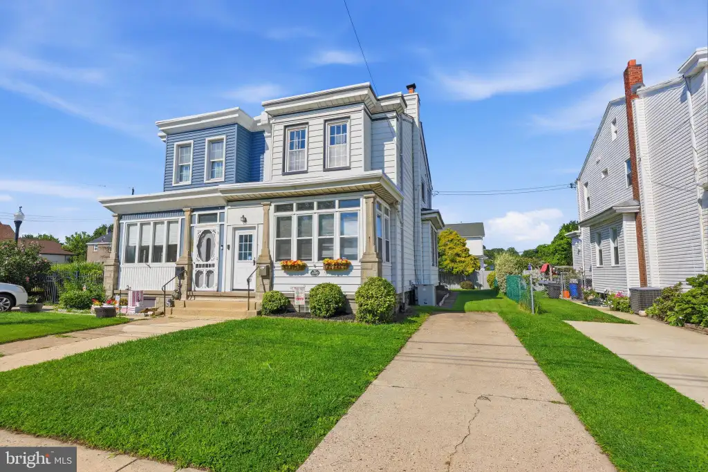 4305 Linden Avenue, Philadelphia, PA 19114