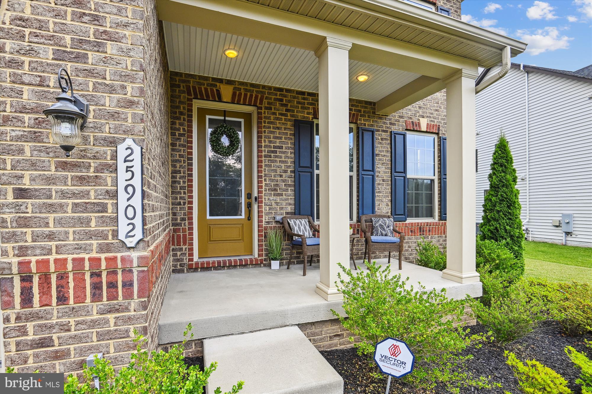 SEVEN HILLS - Residential