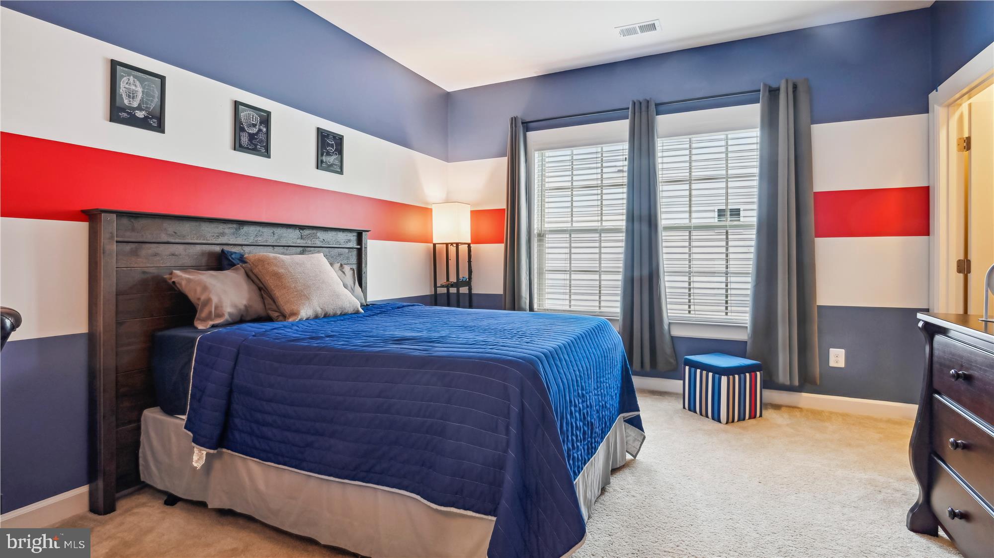 SEVEN HILLS - Residential