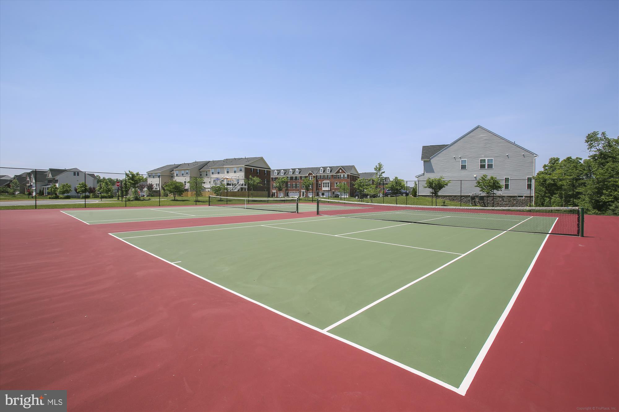 SEVEN HILLS - Residential