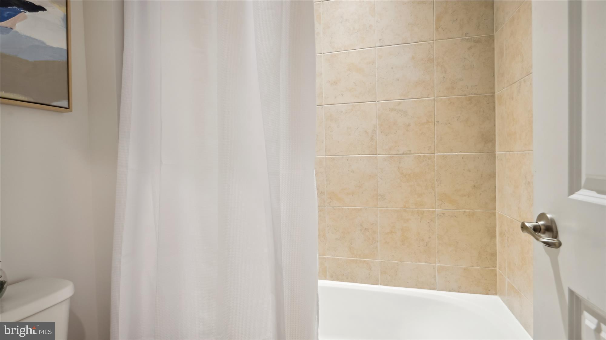 SEVEN HILLS - Residential