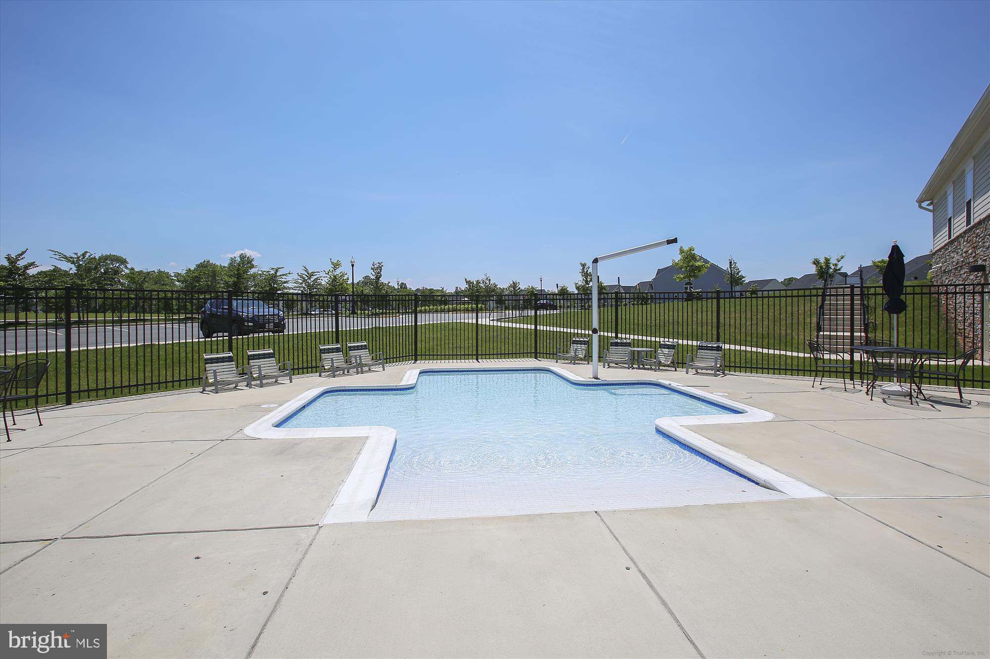 SEVEN HILLS - Residential