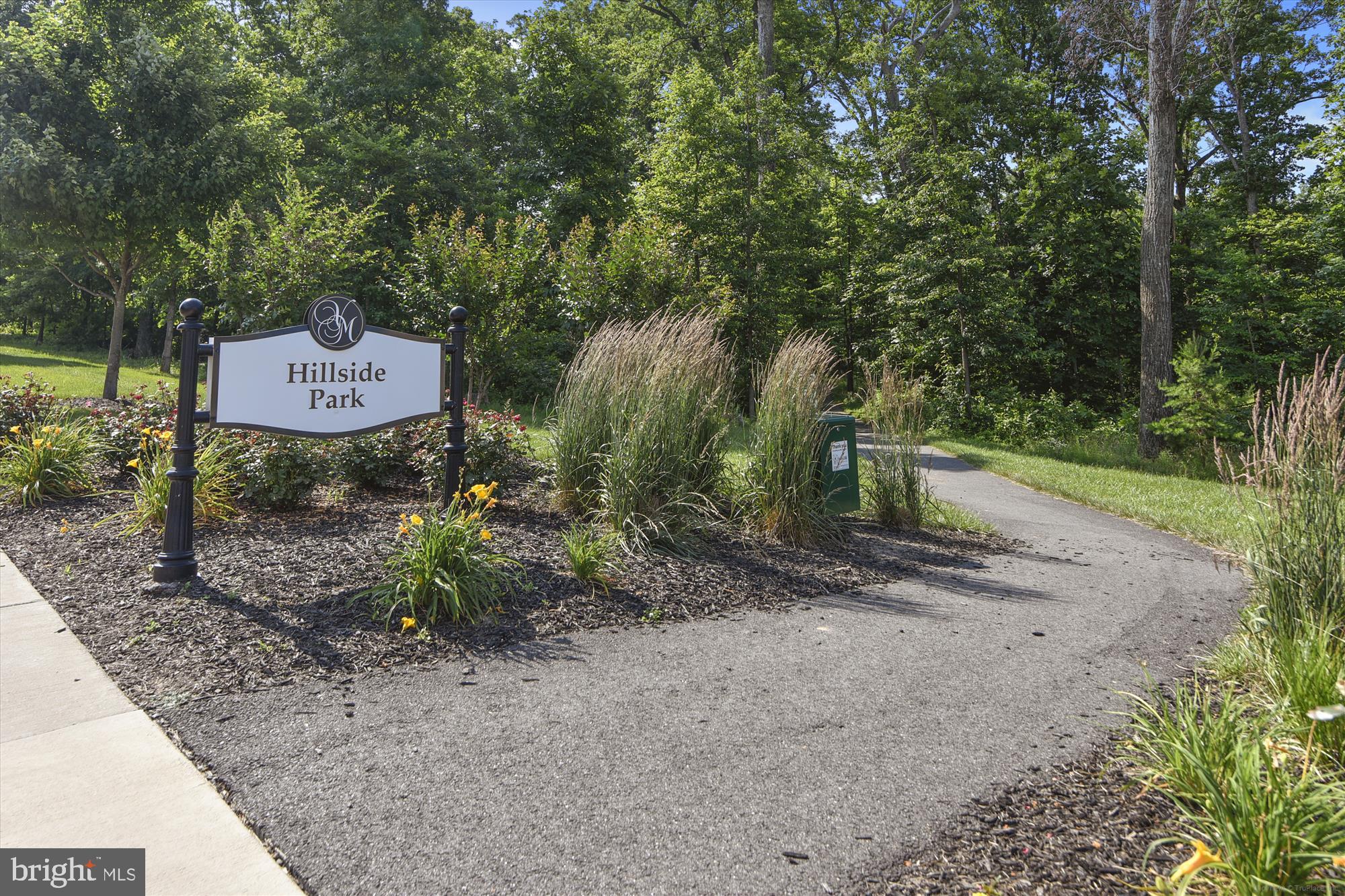 SEVEN HILLS - Residential