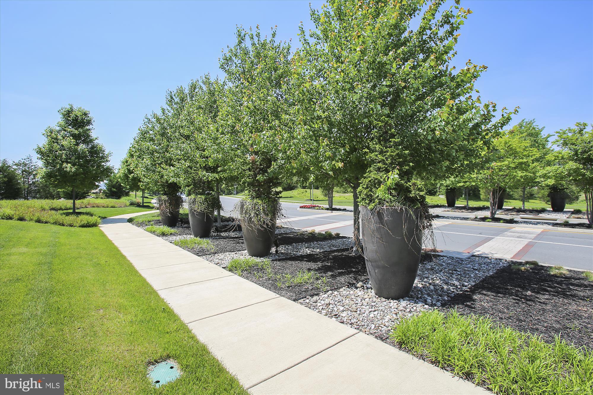 SEVEN HILLS - Residential