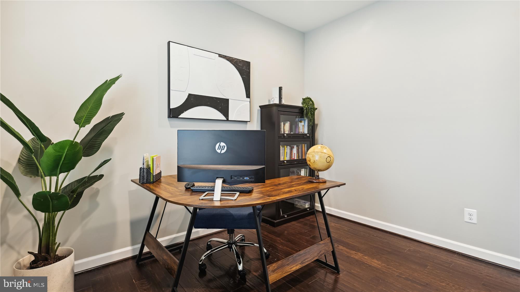 SEVEN HILLS - Residential