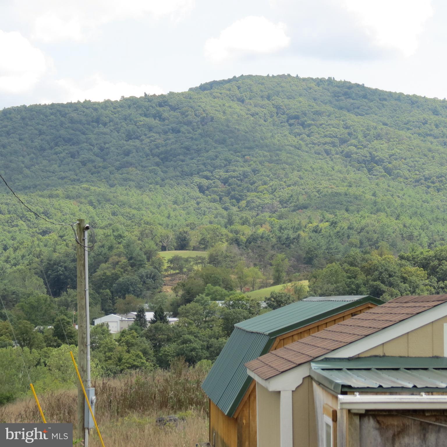 NO SUBDIVISION - Residential