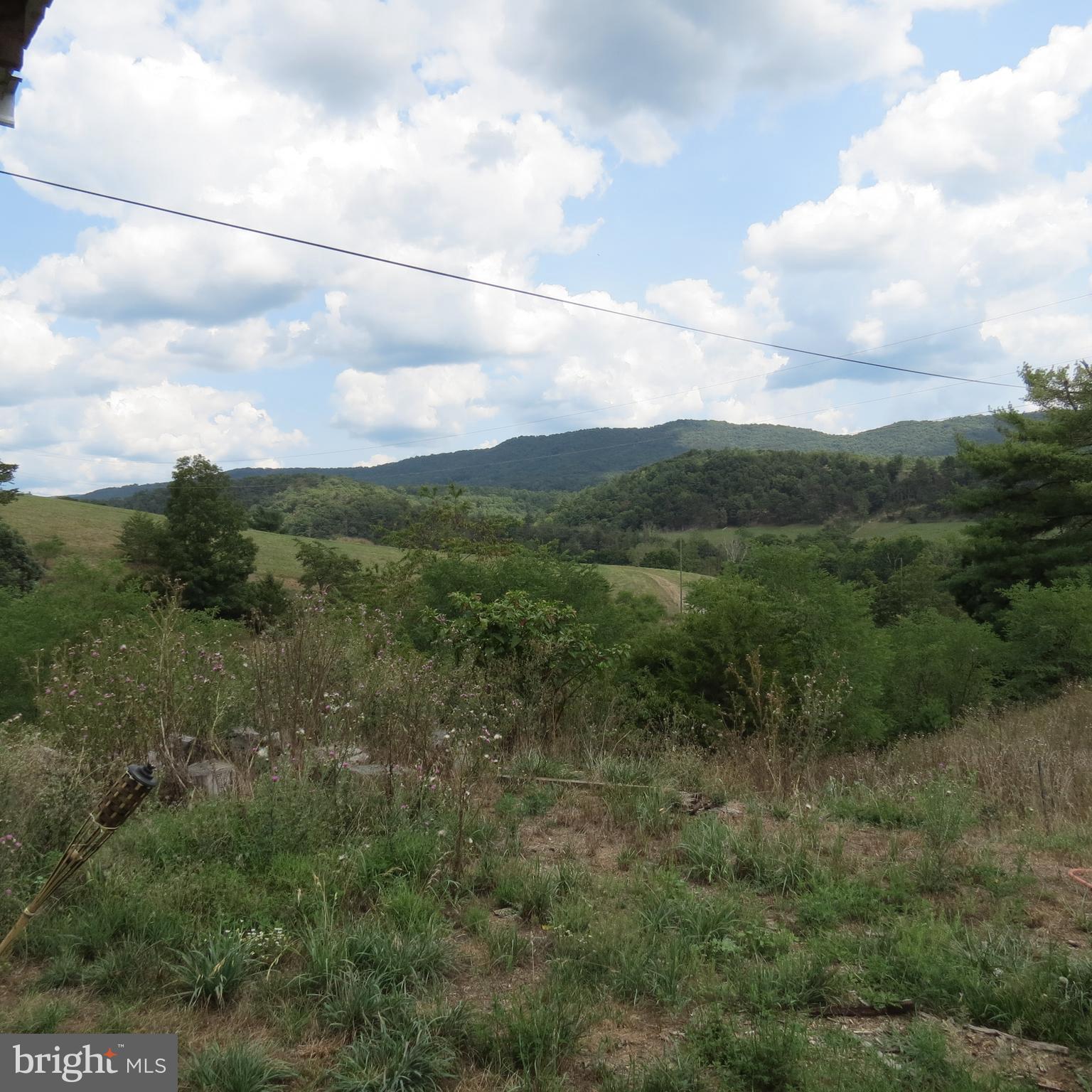 NO SUBDIVISION - Residential