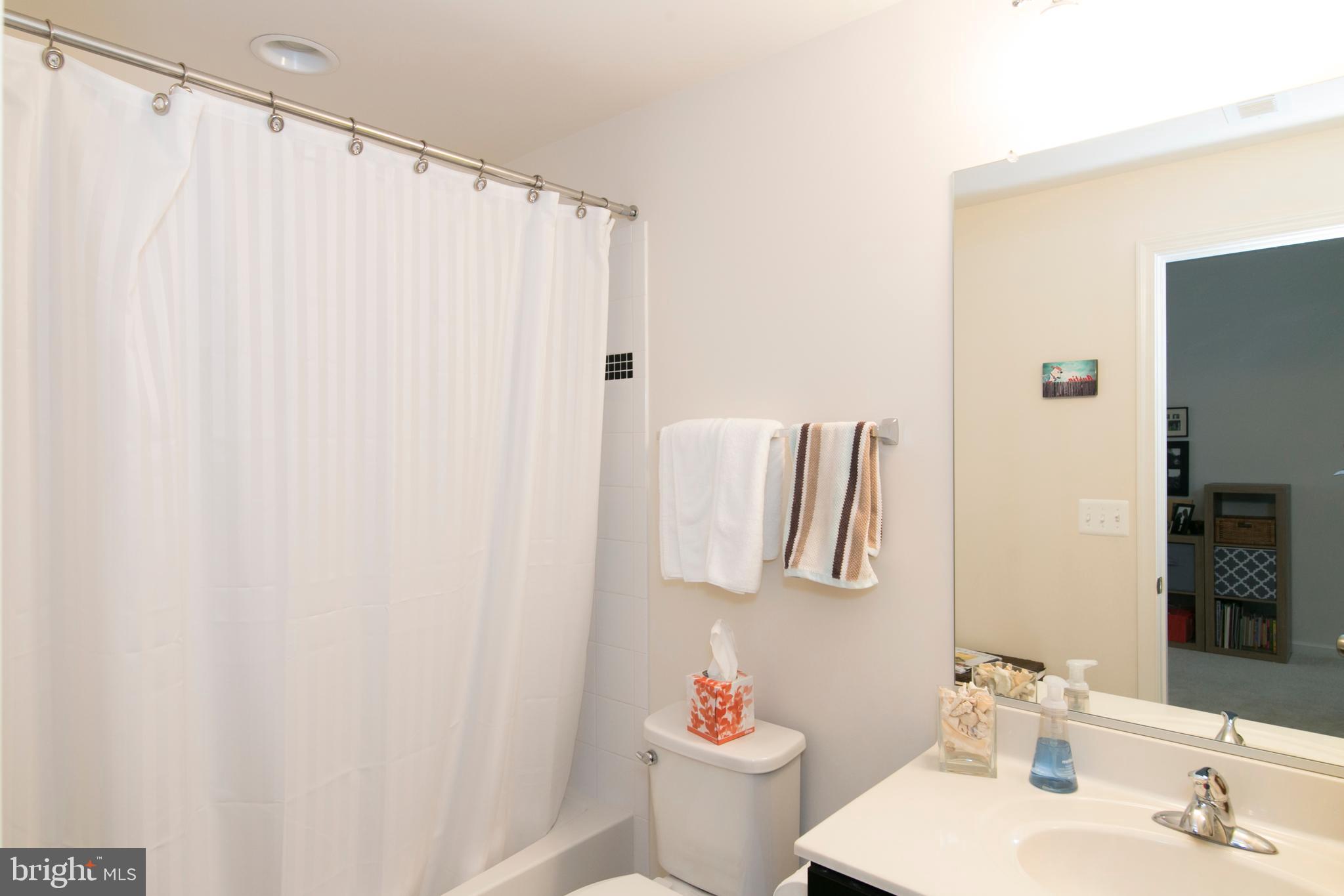 ASHBURN - Residential Lease