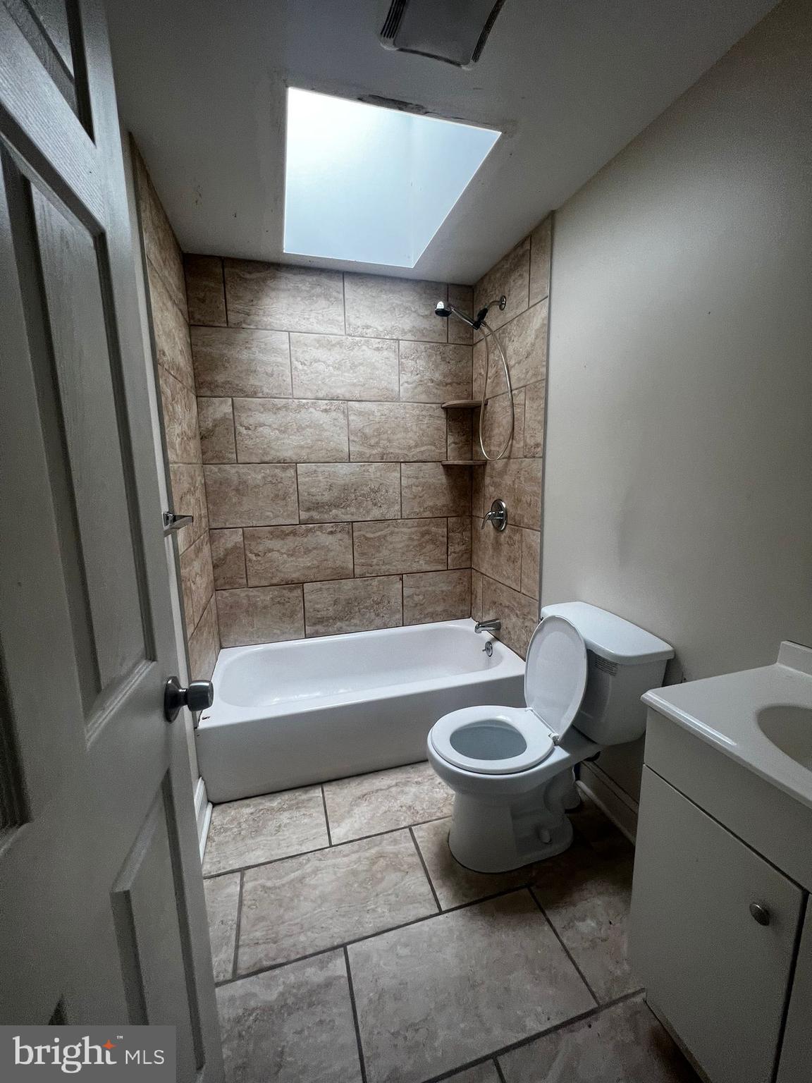 PHILADELPHIA - Residential Lease