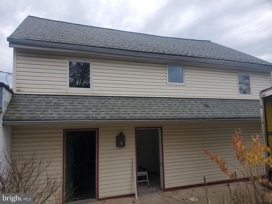 Check out this large 1 bedroom apartment over a 3 car garage. New flooring and laundry room installed.  Entire garage is included. There is a $30 non refundable application fee. All tenant 18 years of age or older subject to a credit and background check. NO SMOKING, Pets negotiable. Owned by listing agent.