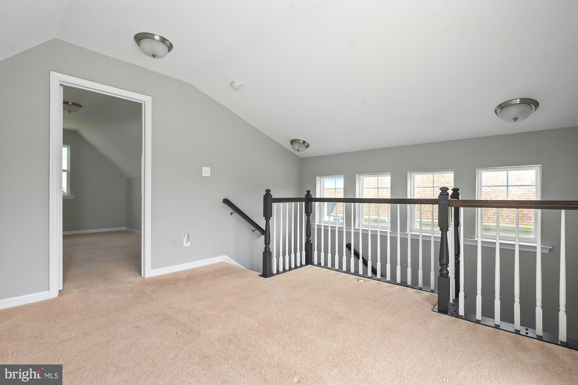 GABLERS SHORE - Residential