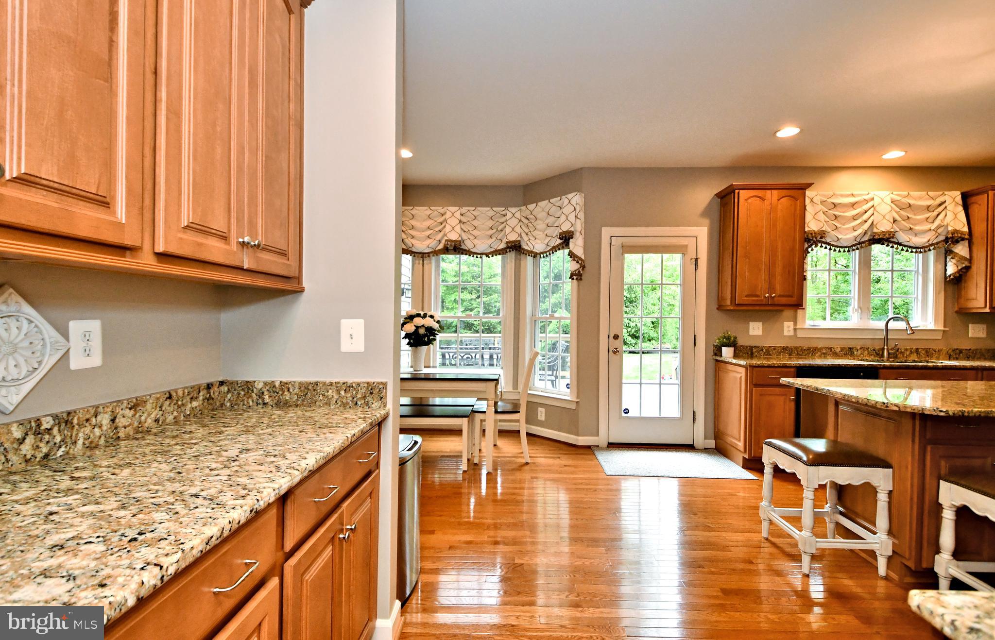 ASHBURN VILLAGE - Residential