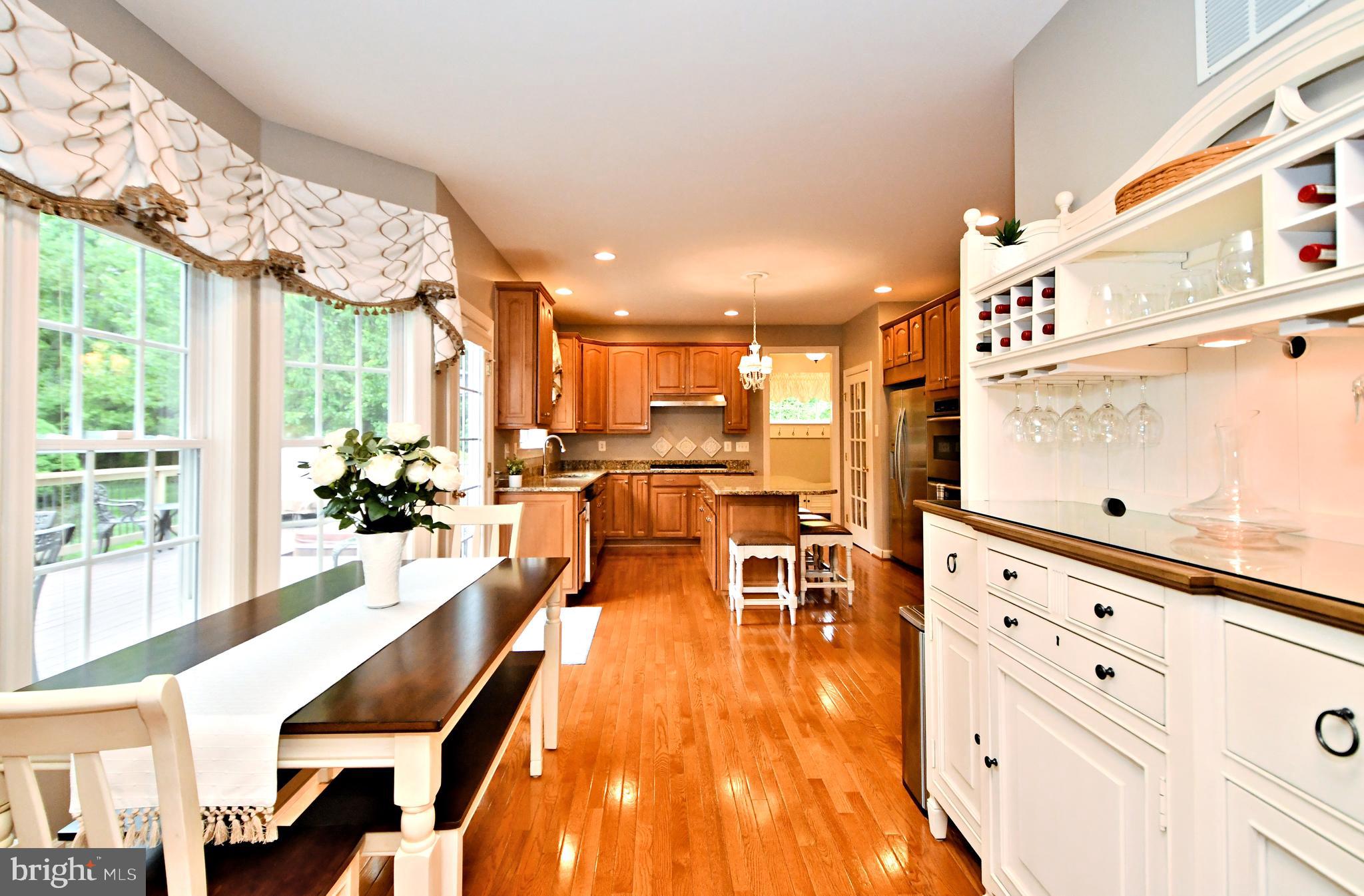 ASHBURN VILLAGE - Residential