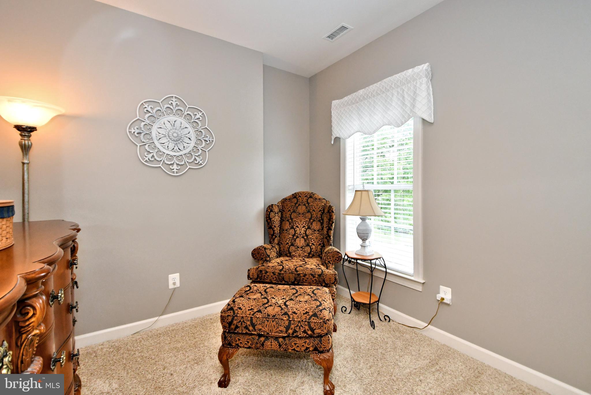 ASHBURN VILLAGE - Residential