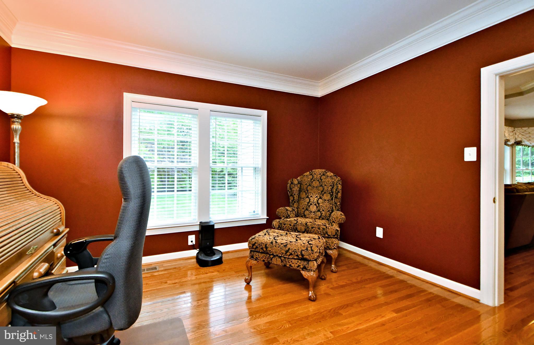 ASHBURN VILLAGE - Residential