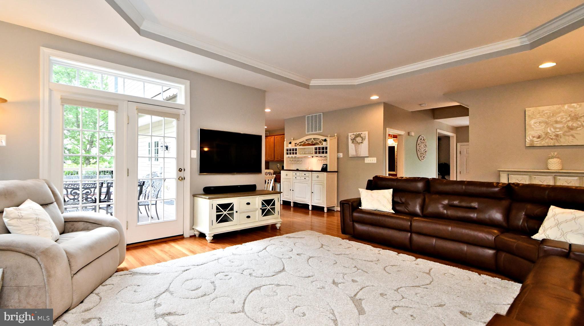 ASHBURN VILLAGE - Residential