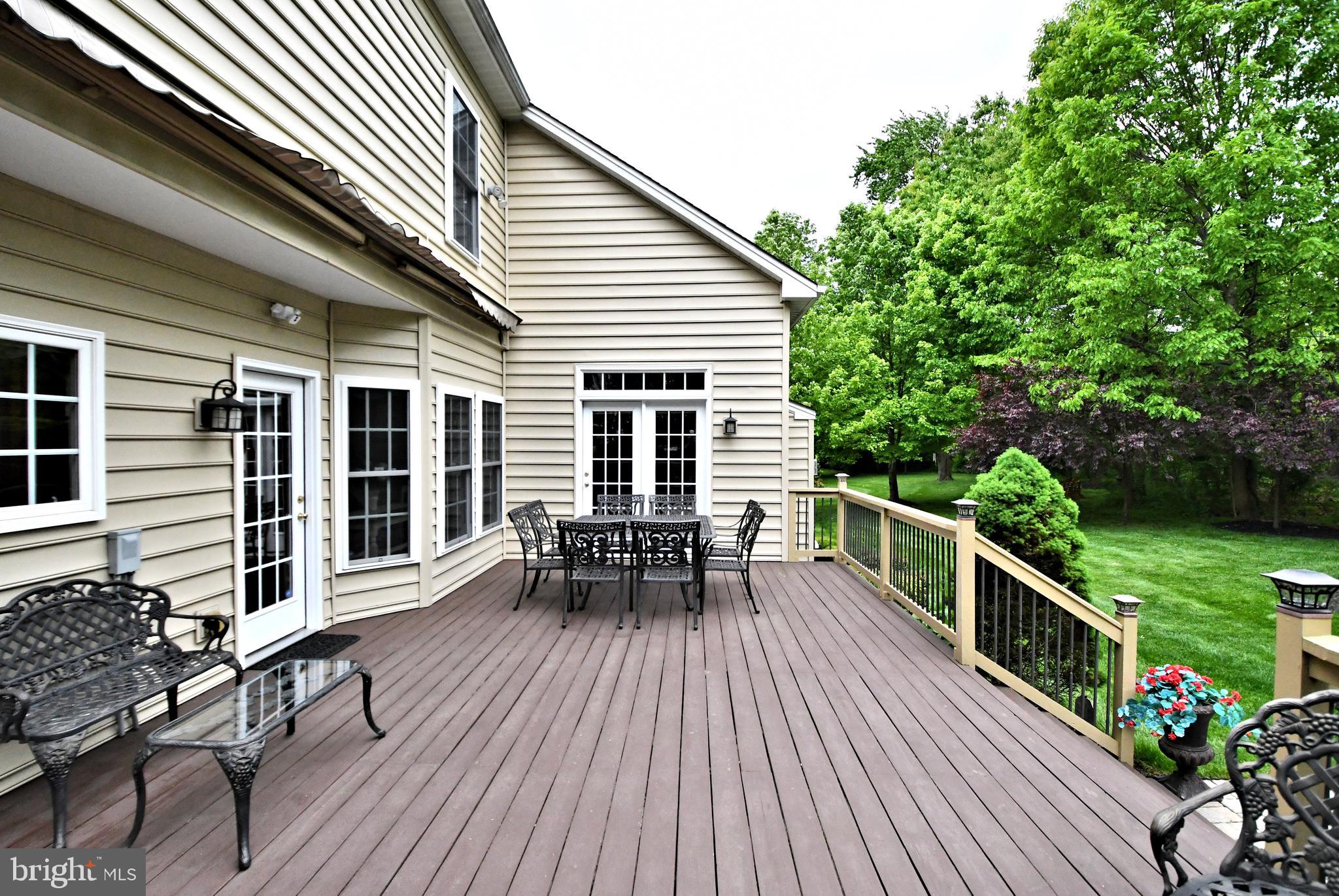 ASHBURN VILLAGE - Residential