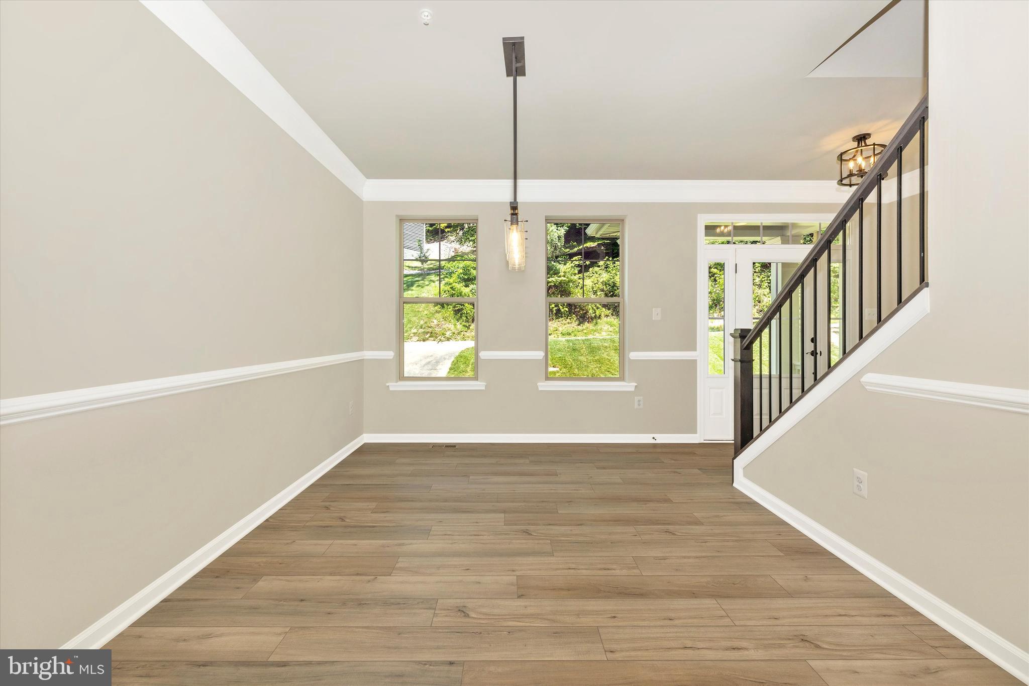 LAKE LINGANORE - Residential