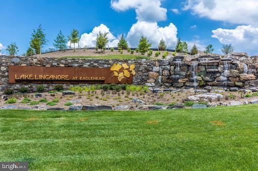 LAKE LINGANORE - Residential