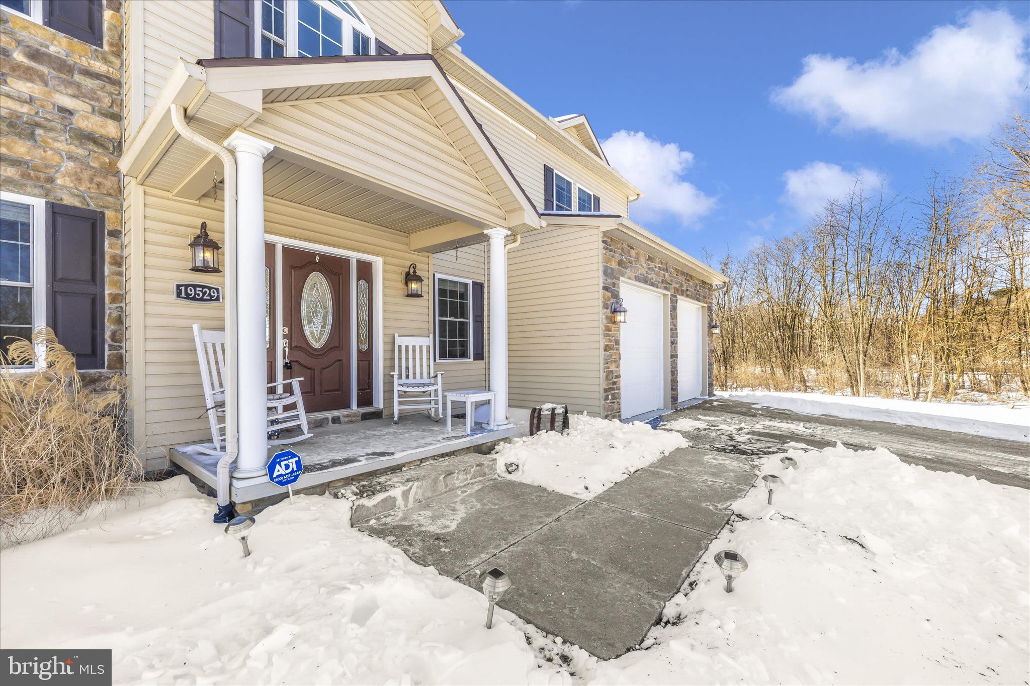 FOXLEIGH MEADOWS - Residential