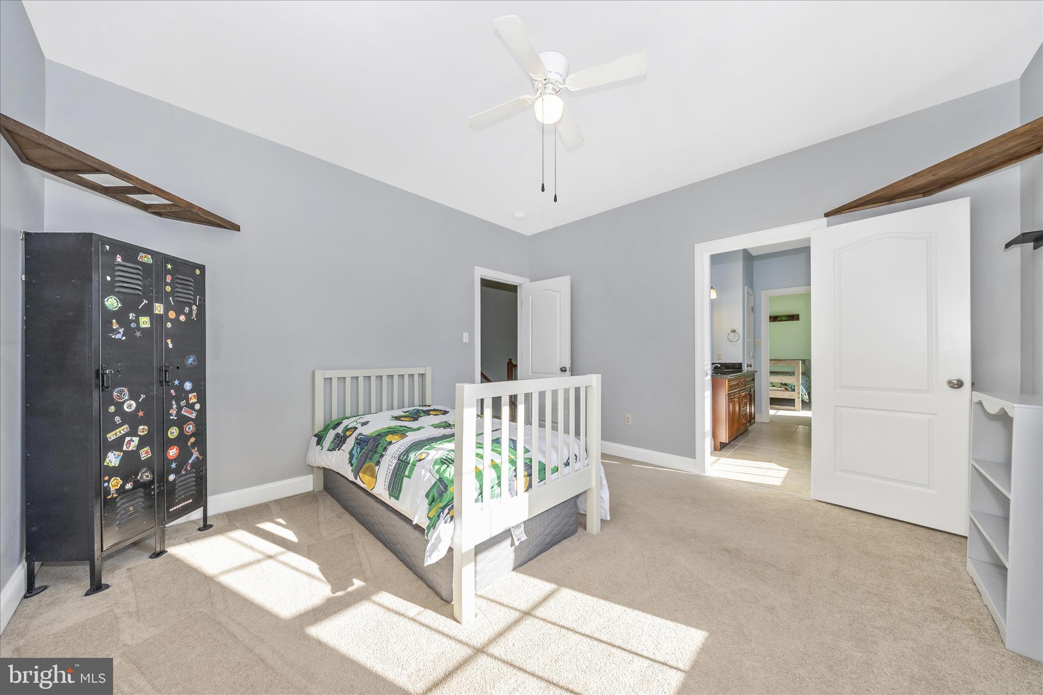 FOXLEIGH MEADOWS - Residential