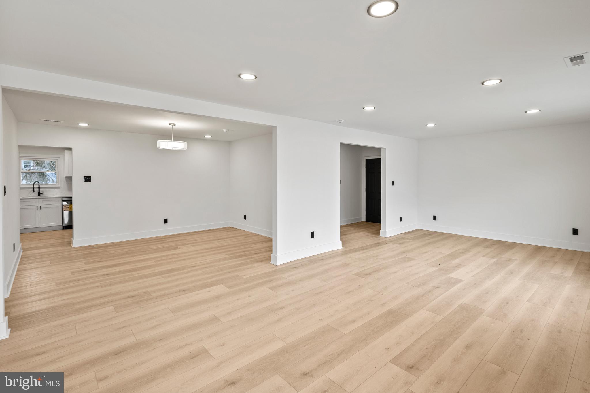 TREVOSE - Residential