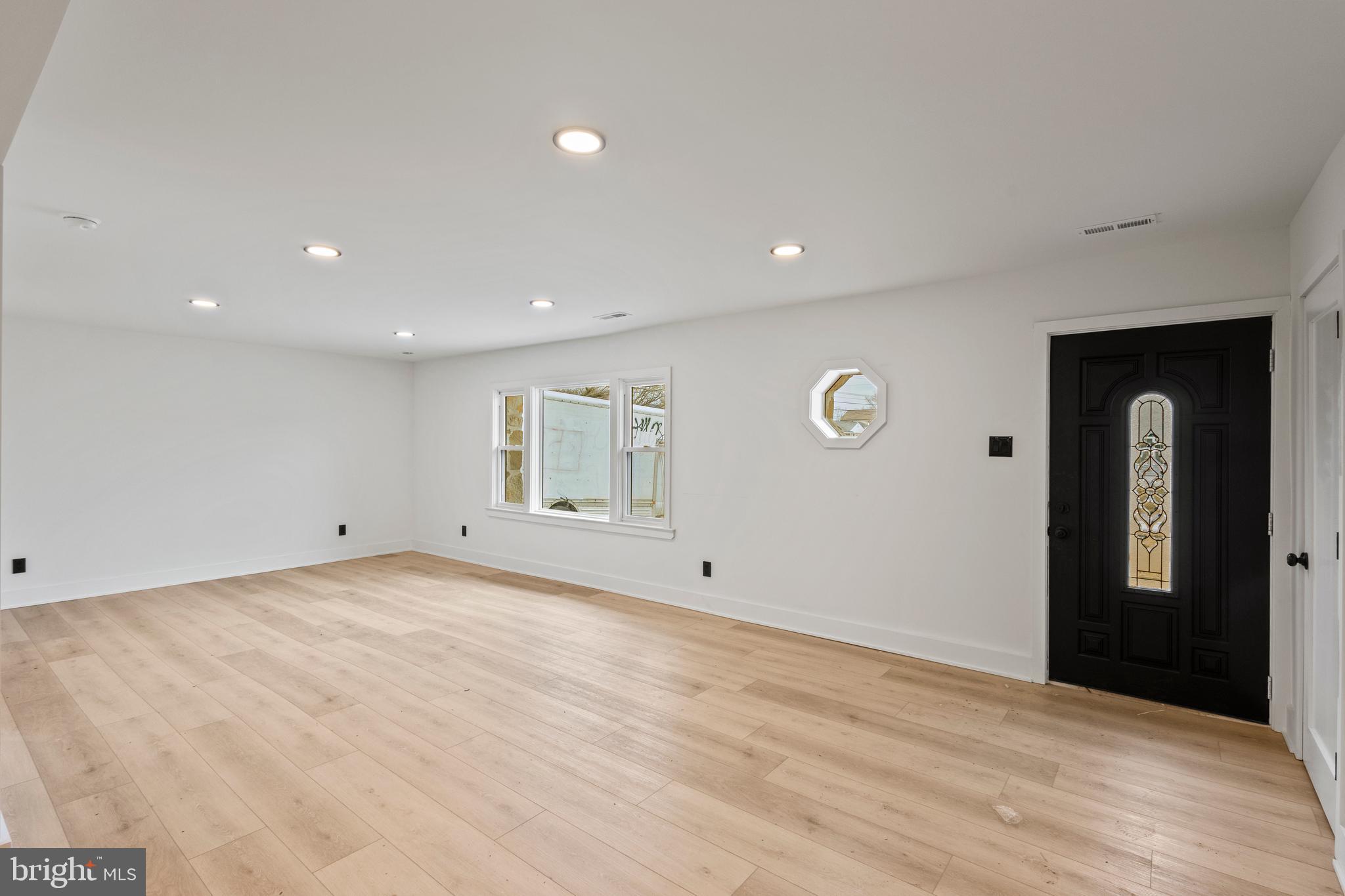 TREVOSE - Residential