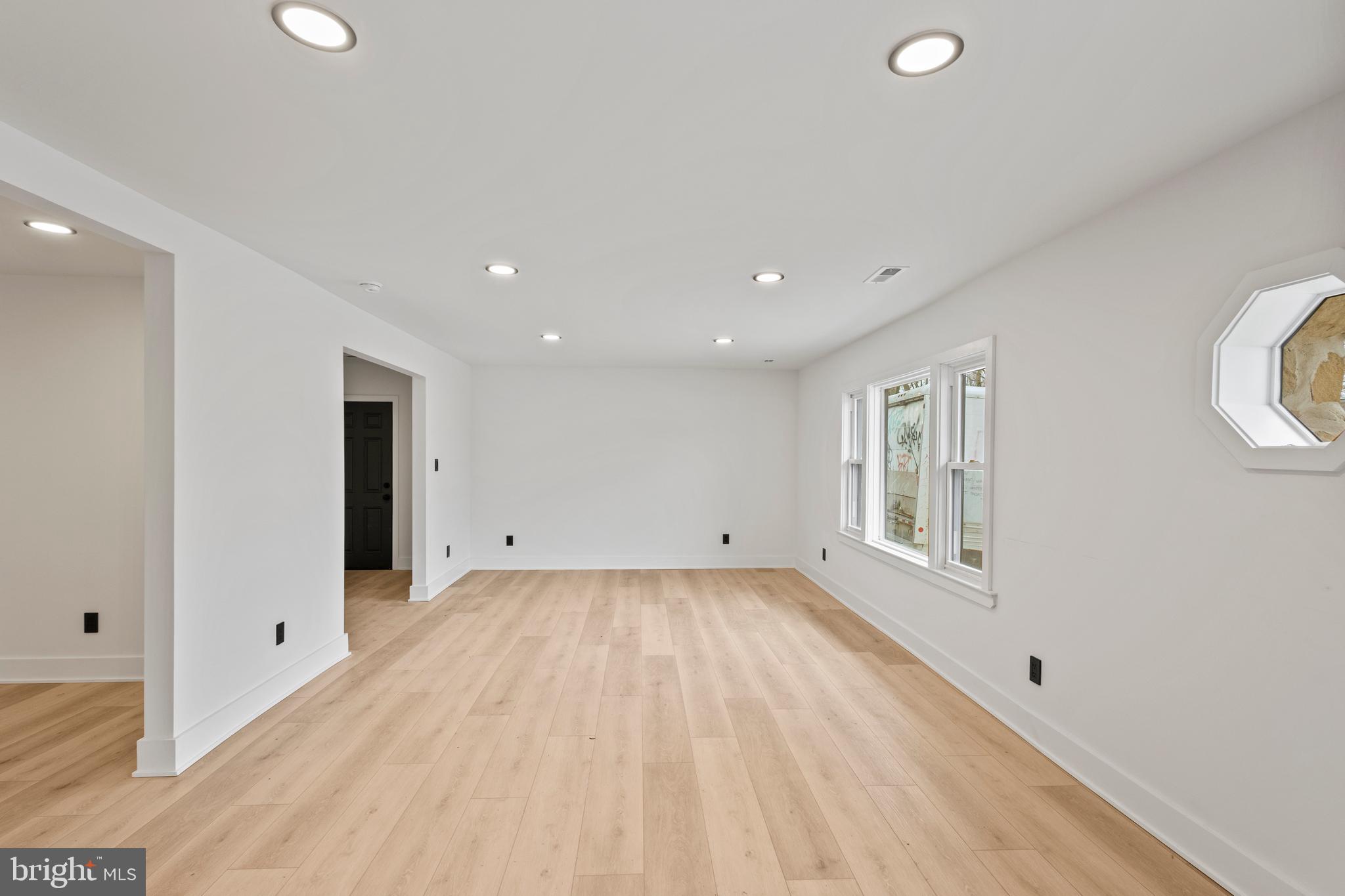 TREVOSE - Residential