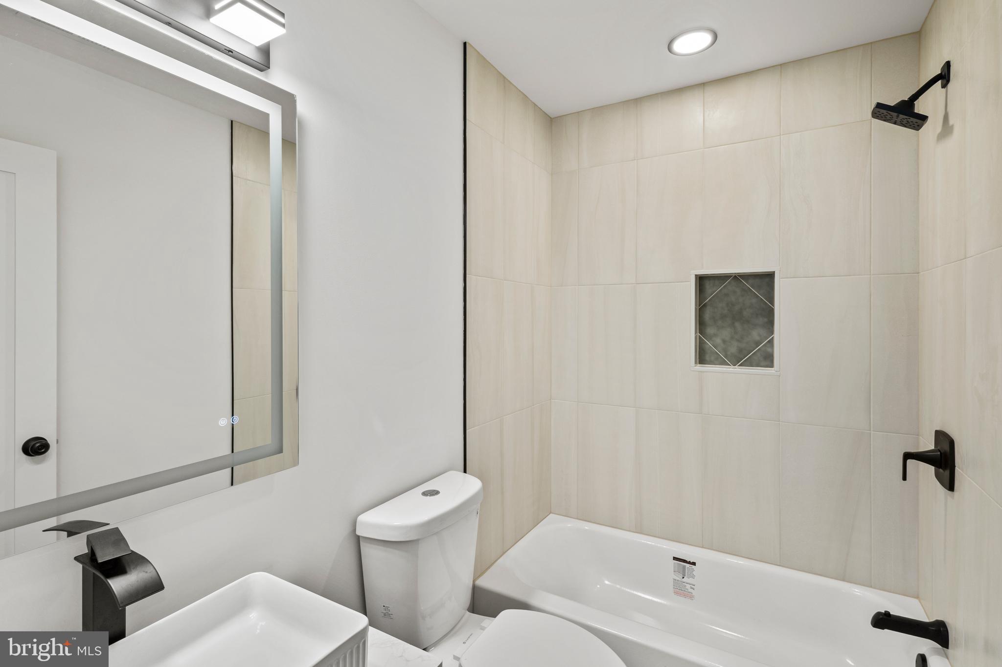 TREVOSE - Residential