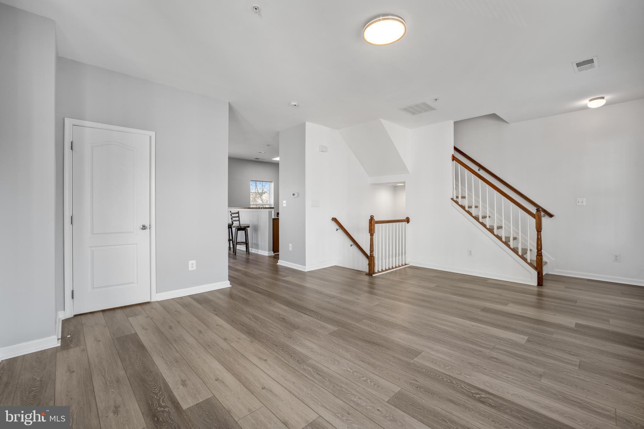 GATEWAY COMMONS - Residential