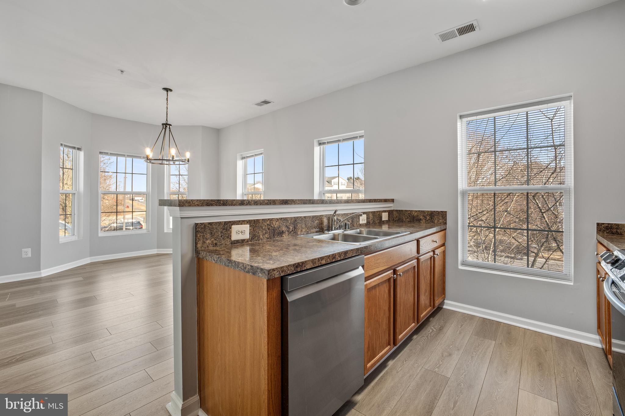 GATEWAY COMMONS - Residential