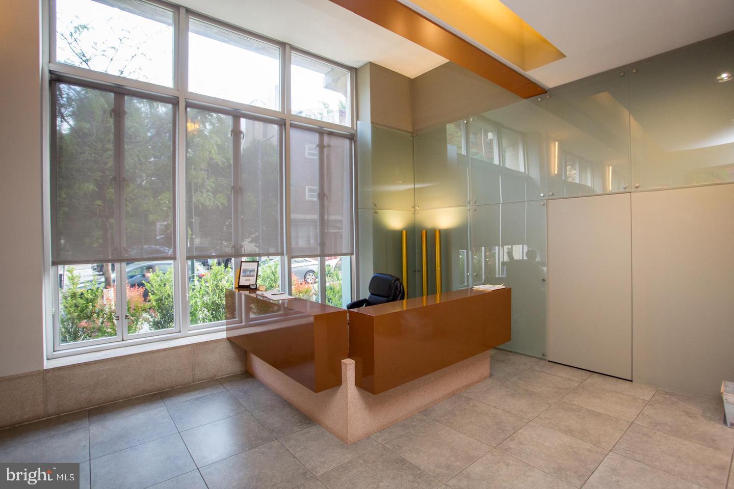 WASHINGTON SQ WEST - Residential