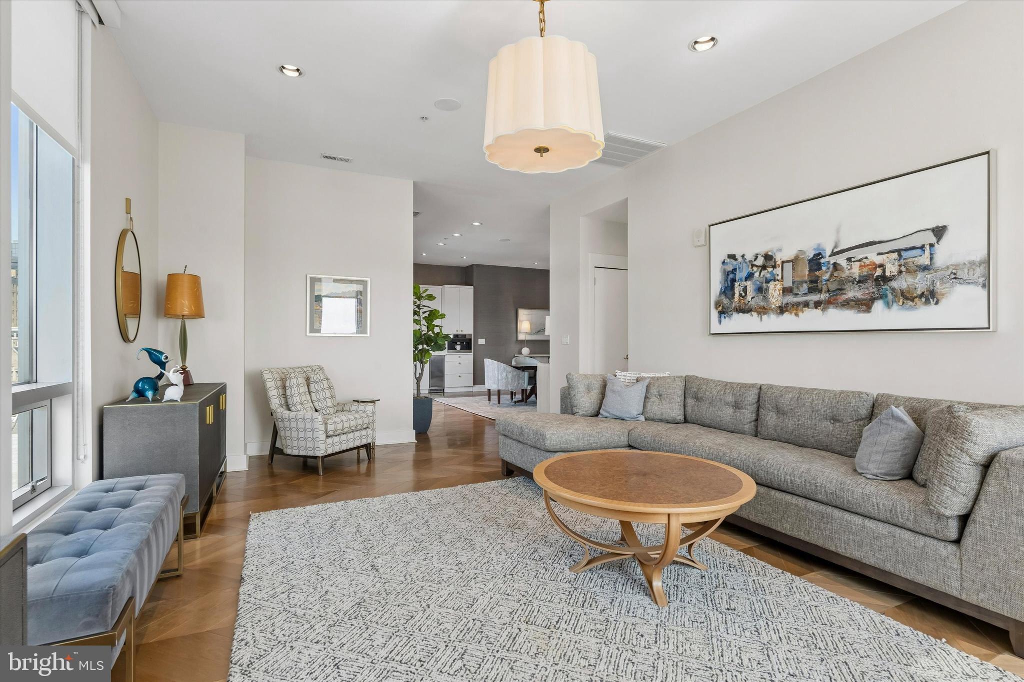 WASHINGTON SQ WEST - Residential