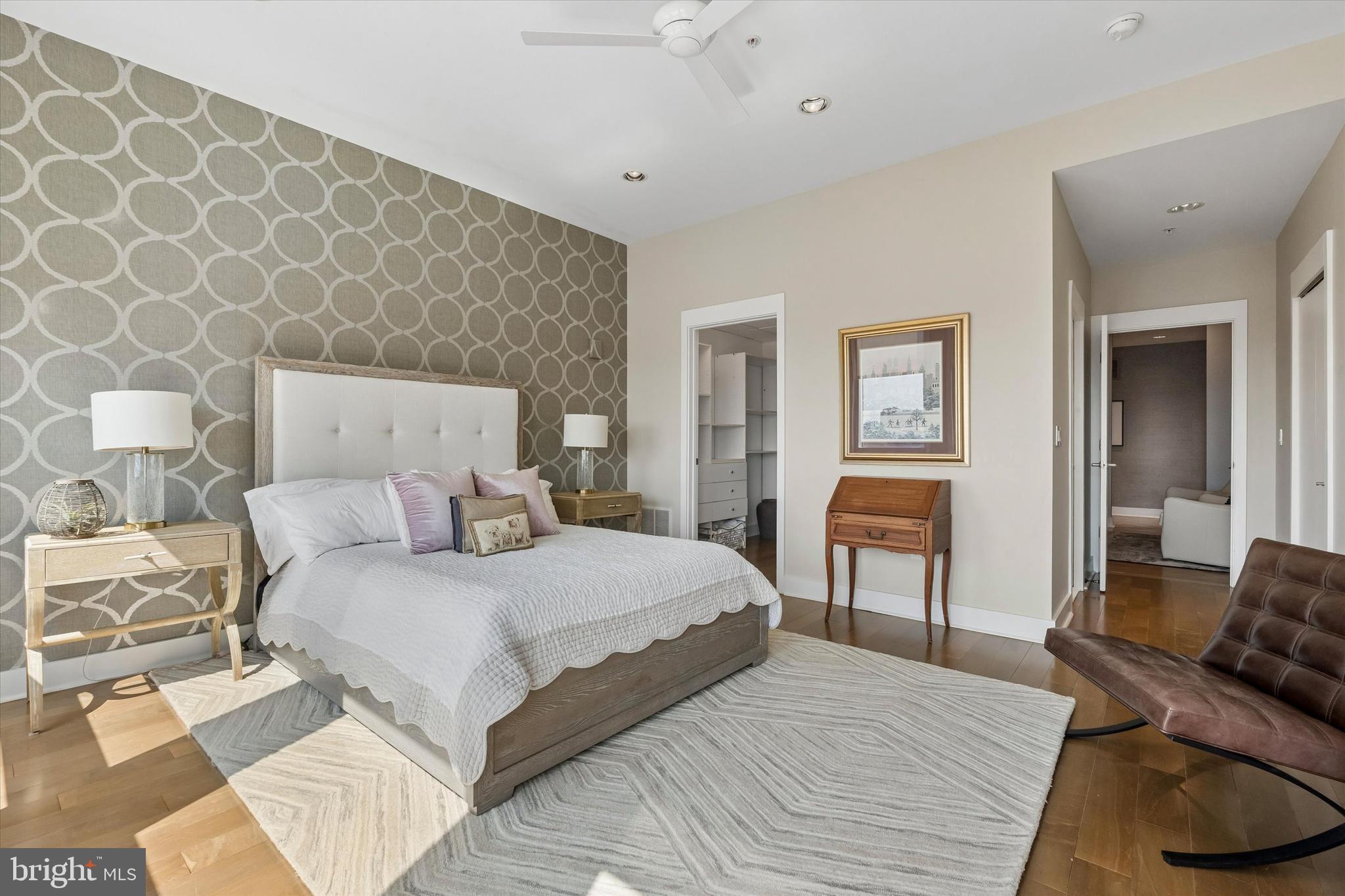 WASHINGTON SQ WEST - Residential