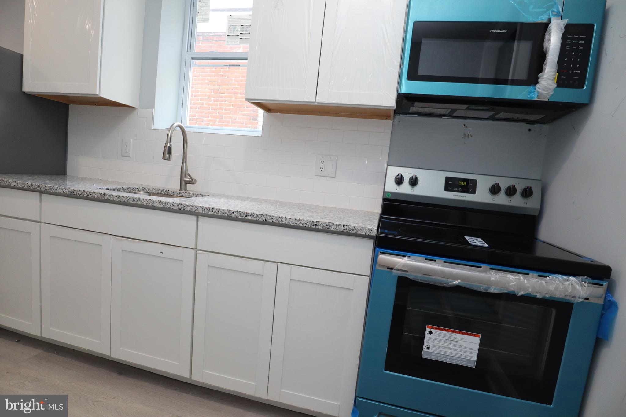 TEMPLE UNIVERSITY - Residential Lease