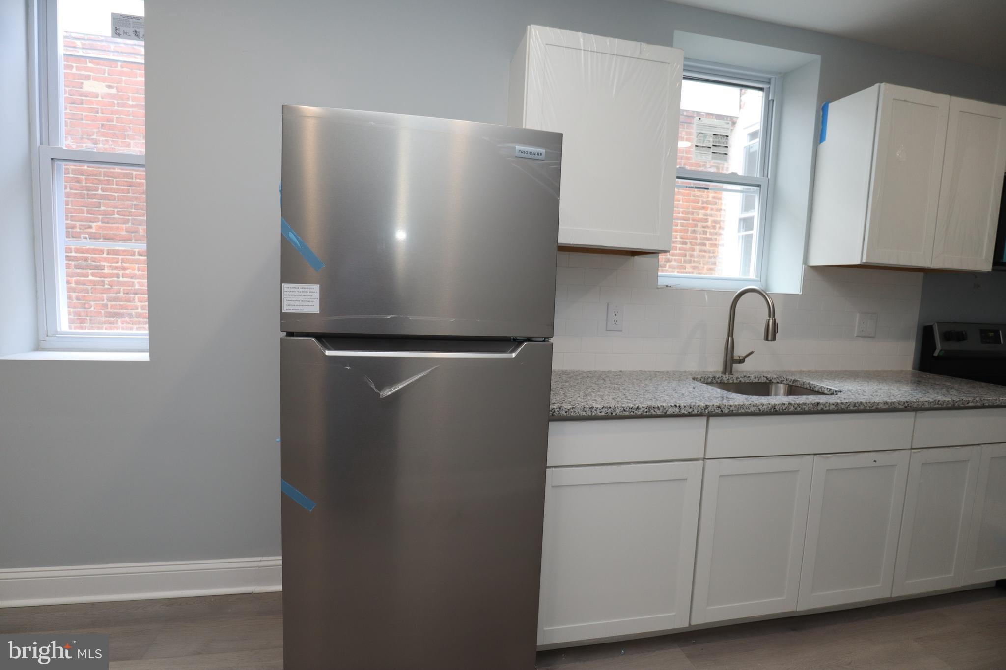 TEMPLE UNIVERSITY - Residential Lease