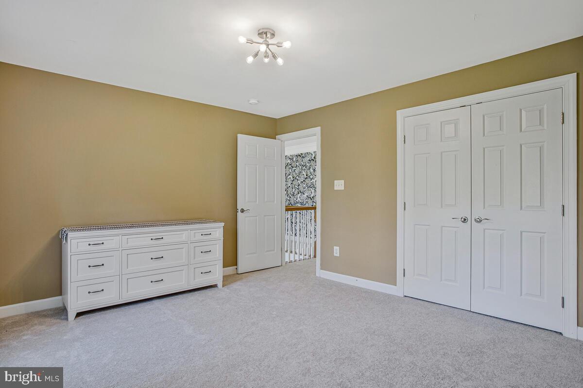 DAVIDSONVILLE - Residential